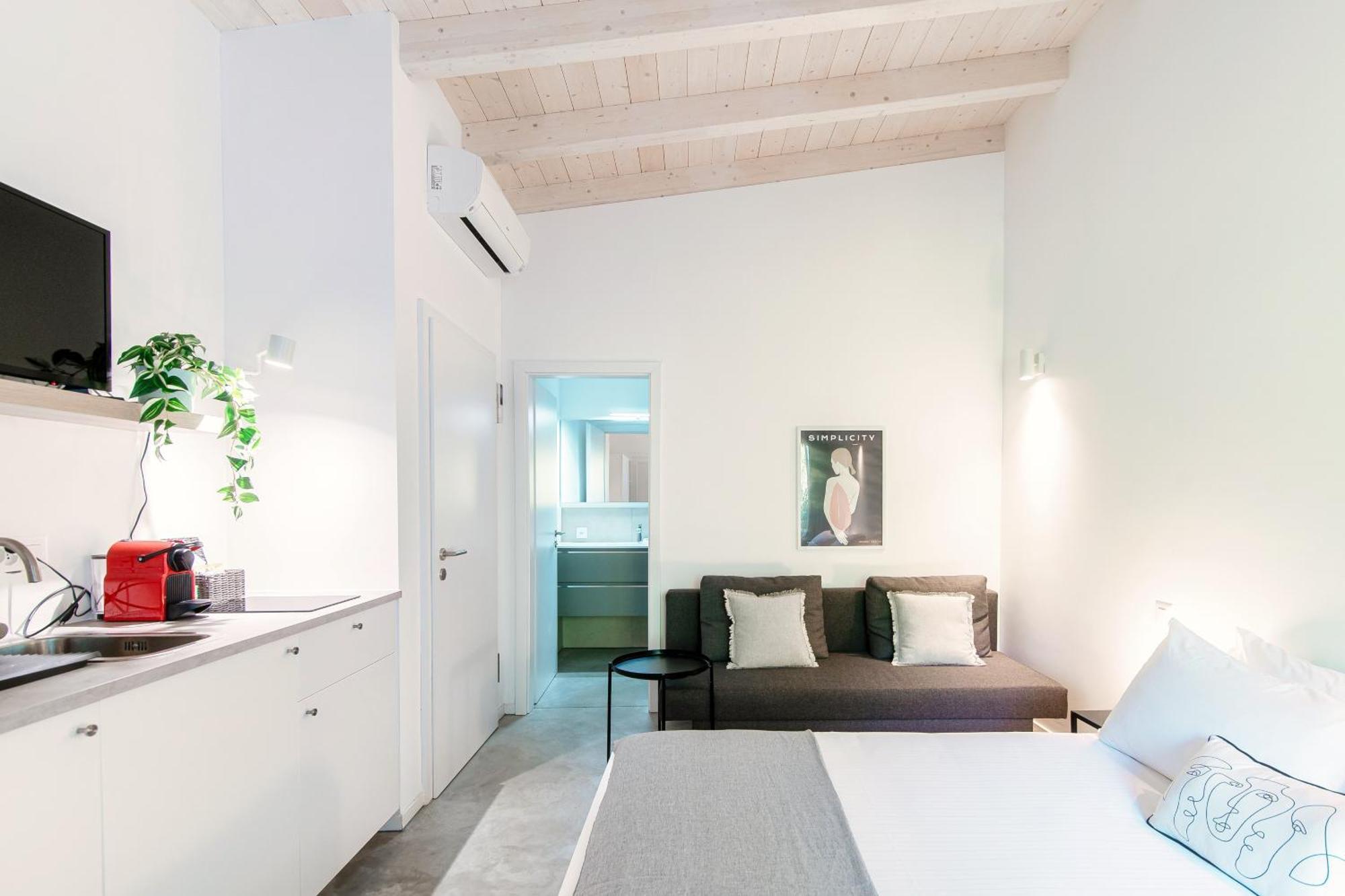 Le Betulle Studios By Quokka 360 - Studio Apartments By The Origlio Lake Kültér fotó